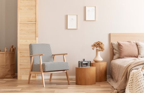 Retro ložnice s moderním twistem: Styl, který má duši