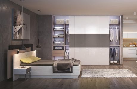 Levná vs. kvalitní vestavěná skříň: na čem se nevyplácí šetřit